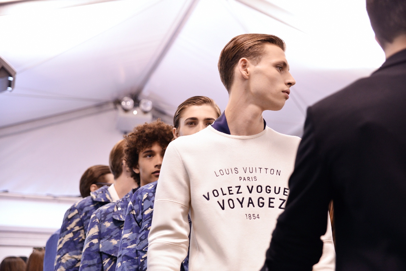 Backstage at the Louis Vuitton Menswear Spring Summer 2016 Show 10
