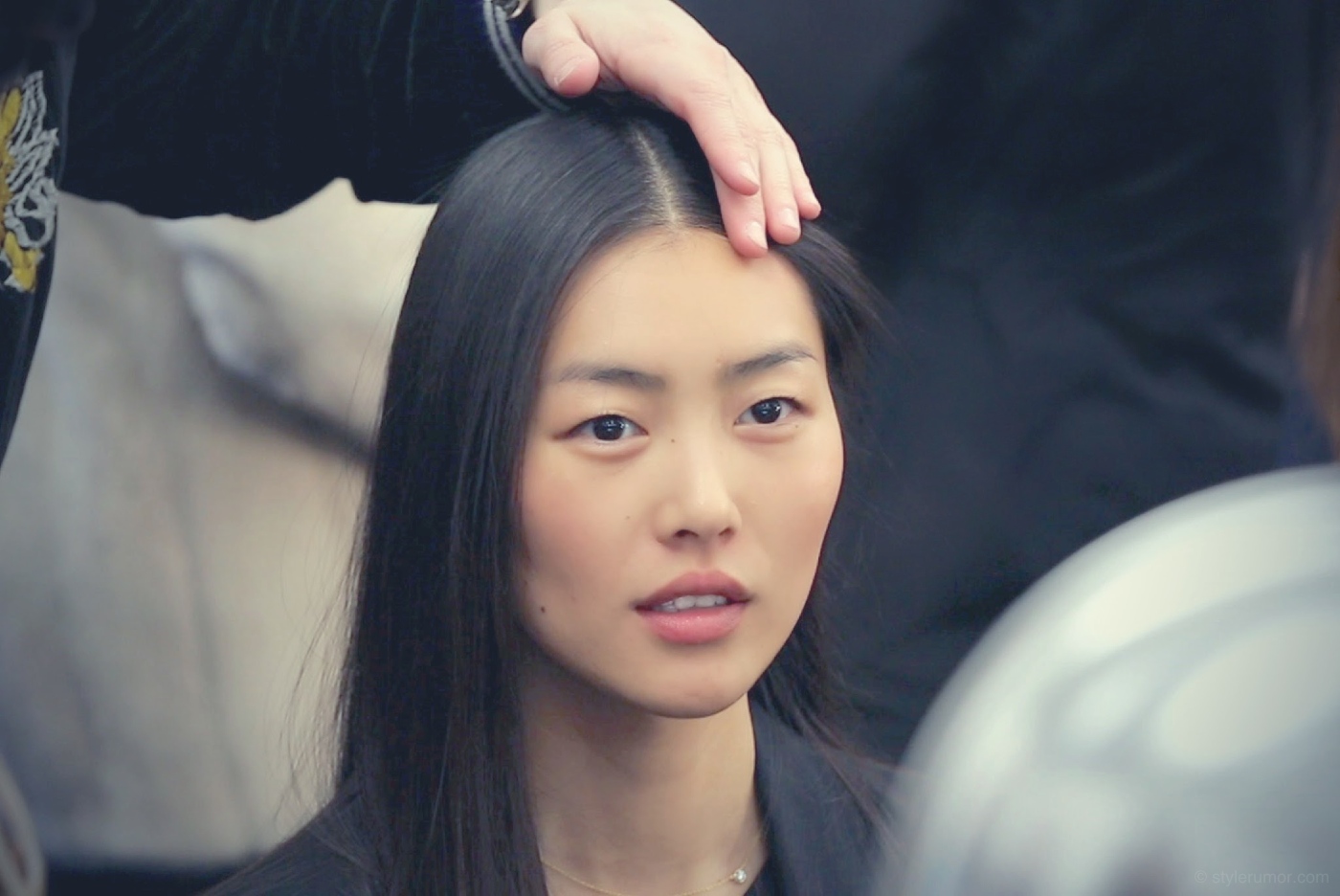 Backstage at the Tommy Hilfiger Fall Winter 2015 Show 11